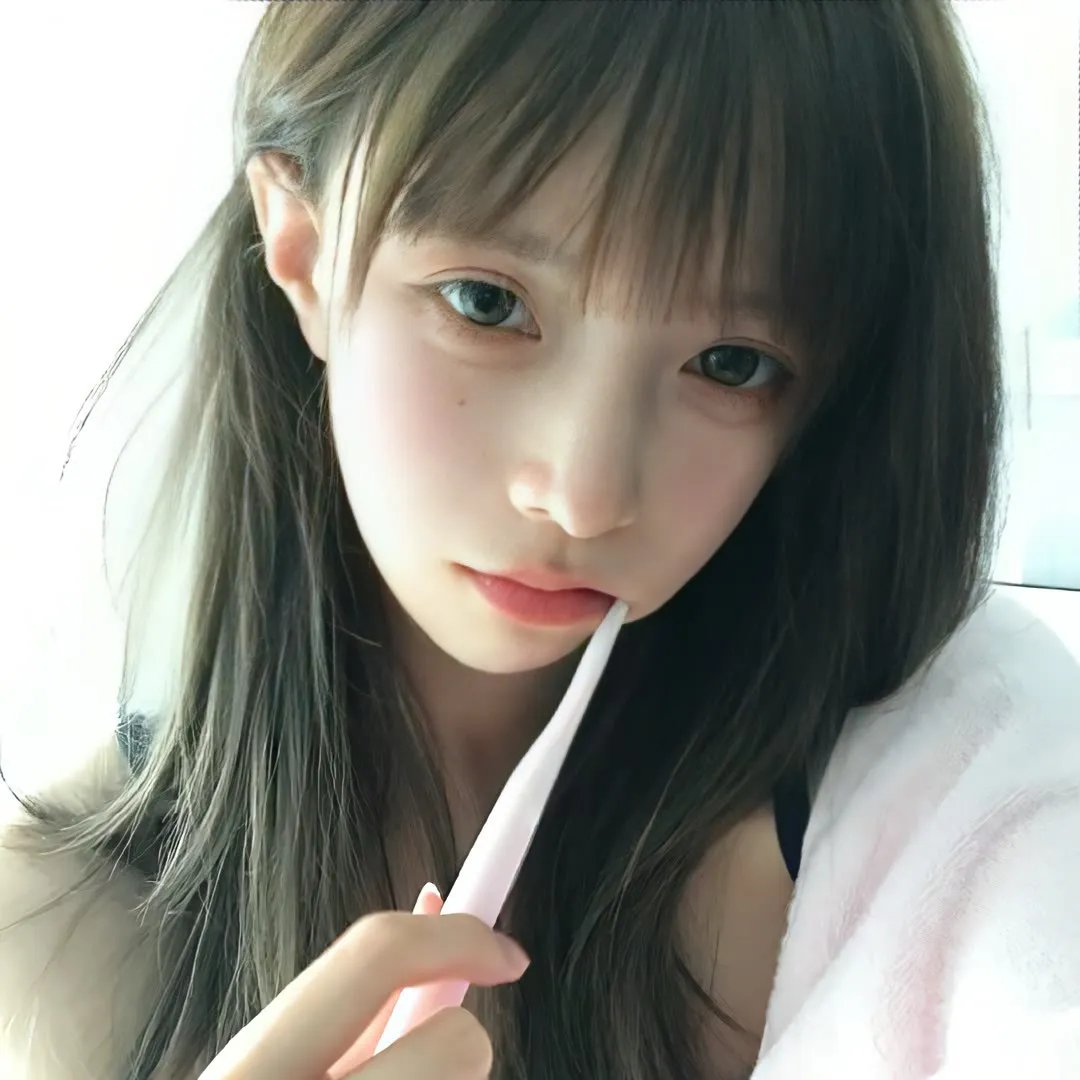 恰似两滴水